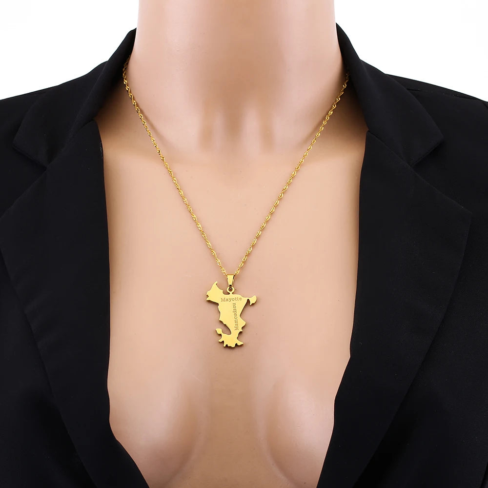 mode Français Mayotte île Carte pendentif Collier acier inoxydable Hommes femmes Ethnies cartes bijoux Cadeau JCC.COM