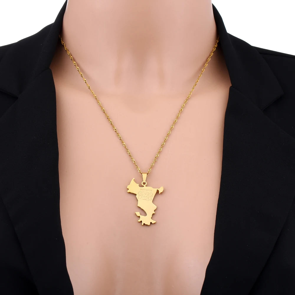 mode Français Mayotte île Carte pendentif Collier acier inoxydable Hommes femmes Ethnies cartes bijoux Cadeau JCC.COM