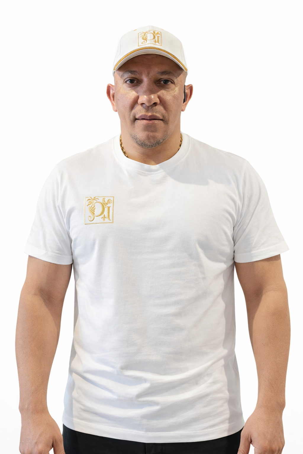 T-shirt JCC Blanc Premium Logo Brodé Or | Style Luxe & Minimaliste JCC.COM